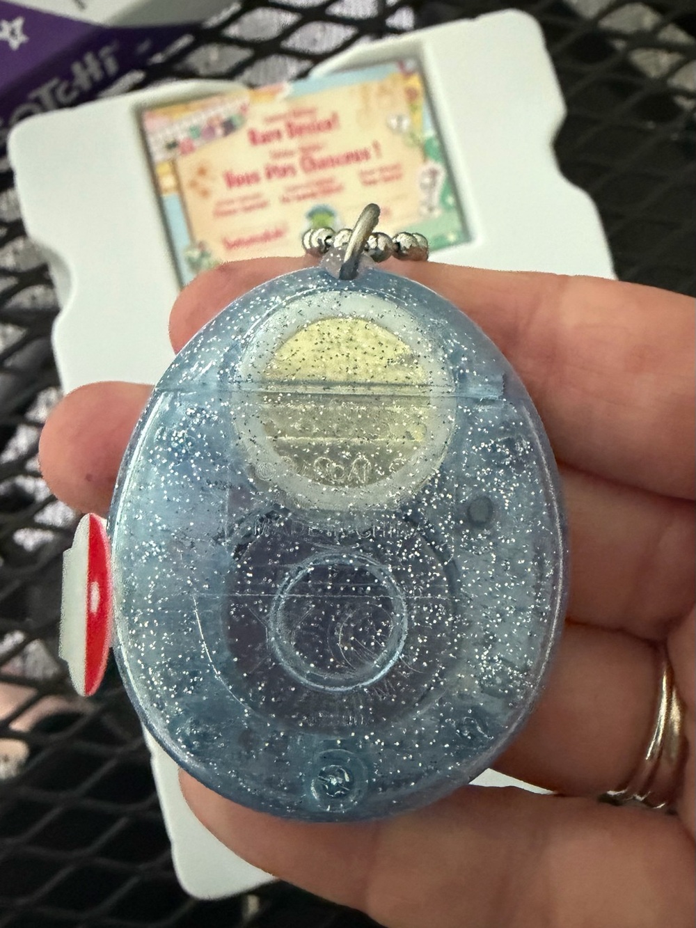 Tamagotchi Gen 1 Rare Garden - Picture 7 of 8